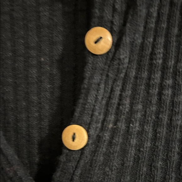 Chic Button-Down Tunic - Picture 4 of 5